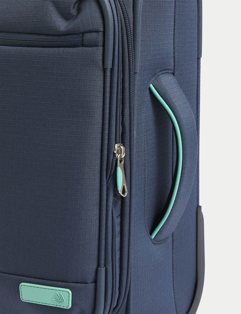 Seville 2 Wheel Soft Underseat Cabin Suitcase 4 of 7