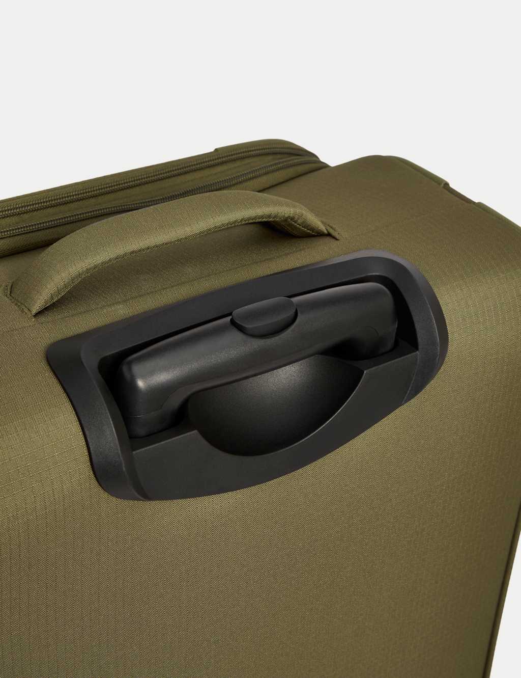 Seville 4 Wheel Soft Medium Suitcase 3 of 6