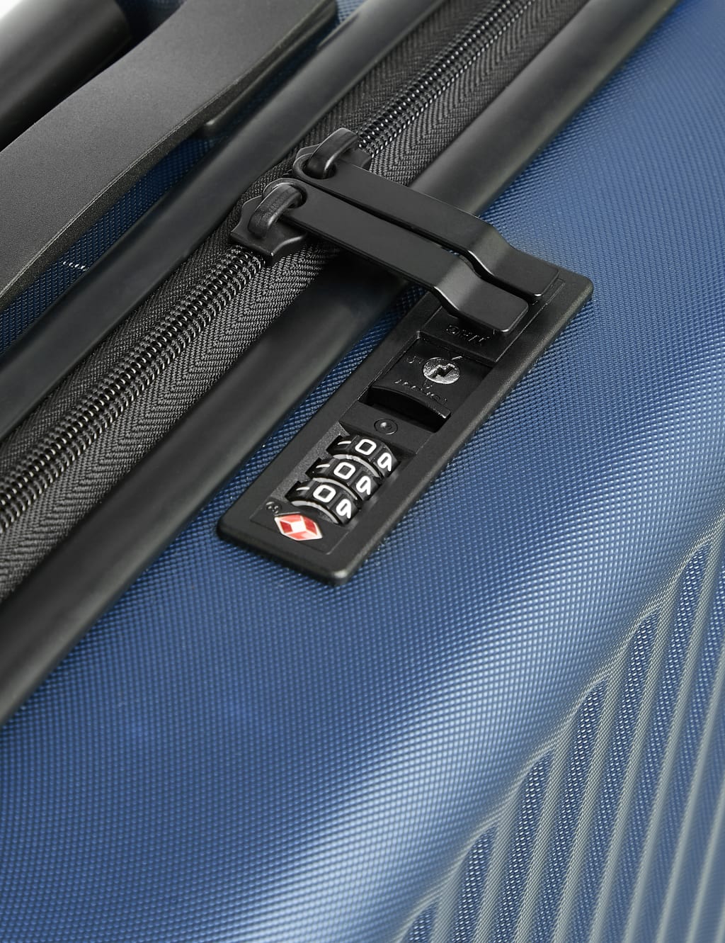 Porto 4 Wheel Hard Shell Cabin Suitcase 4 of 6