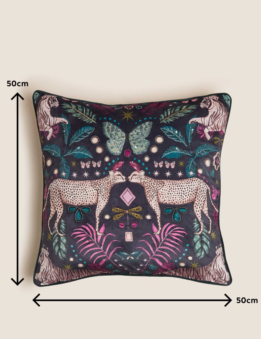 Cheetah throw pillow outlet