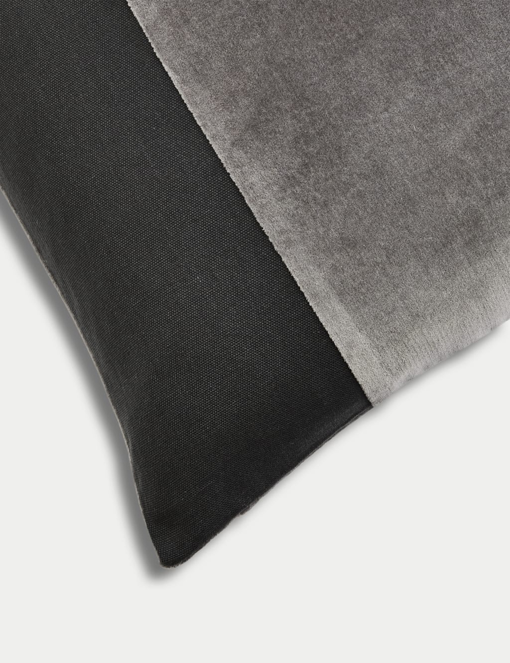 Band Cushion 5 of 5