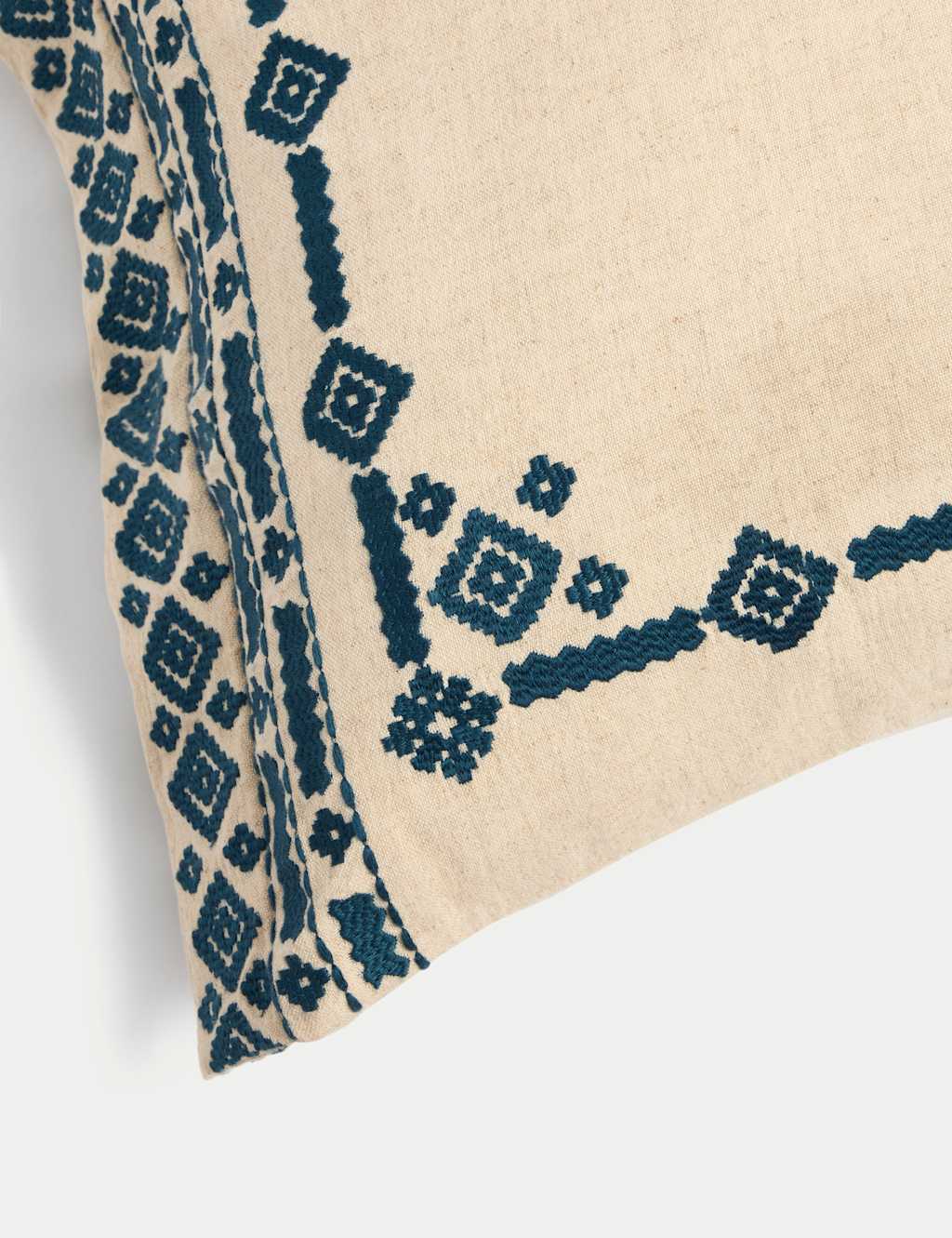Kimyou Cotton Rich Bolster Cushion 3 of 4