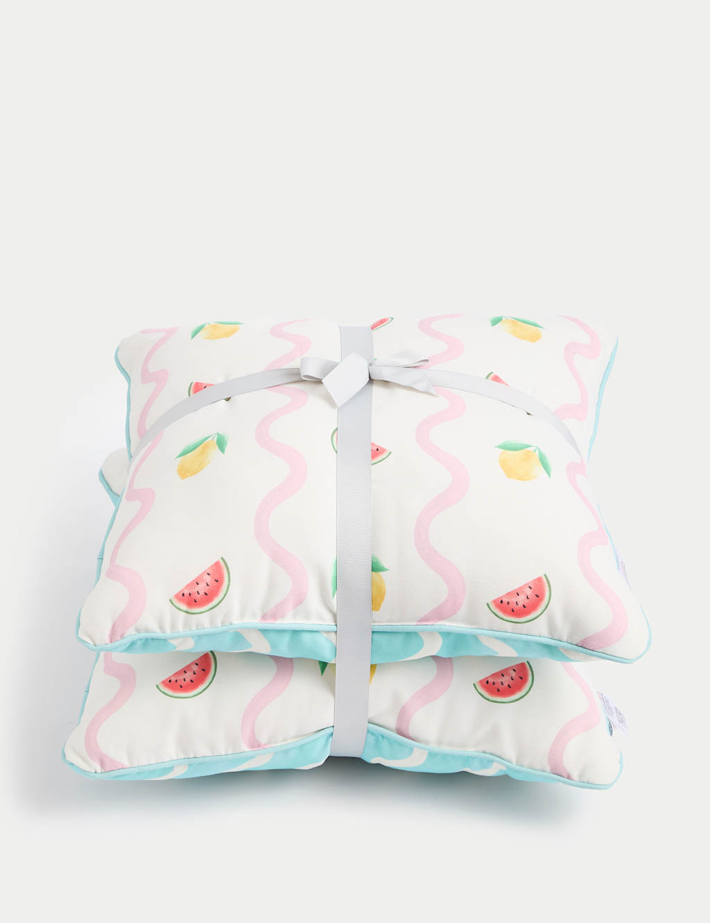 Set of 2 Fruit Print Scallop Outdoor Cushions 4 of 5