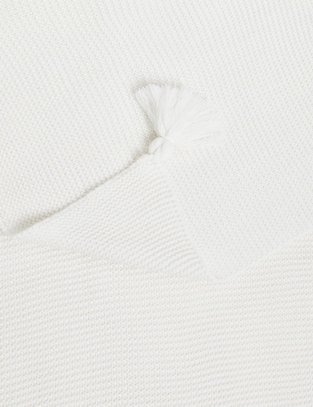 Knitted Tassel Throw 7 of 10