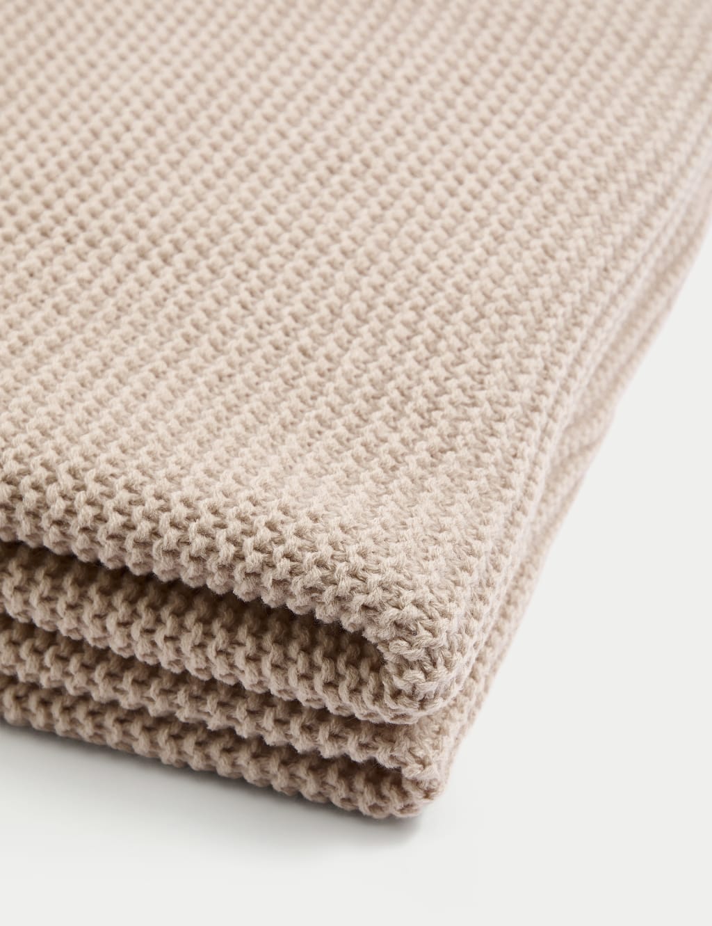 Knitted Tassel Throw 3 of 6