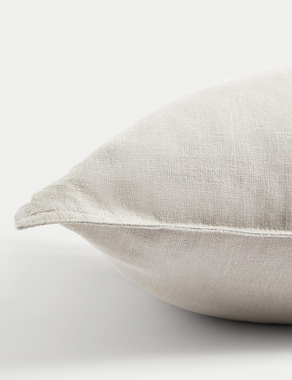 Pure Linen Cushion 3 of 3