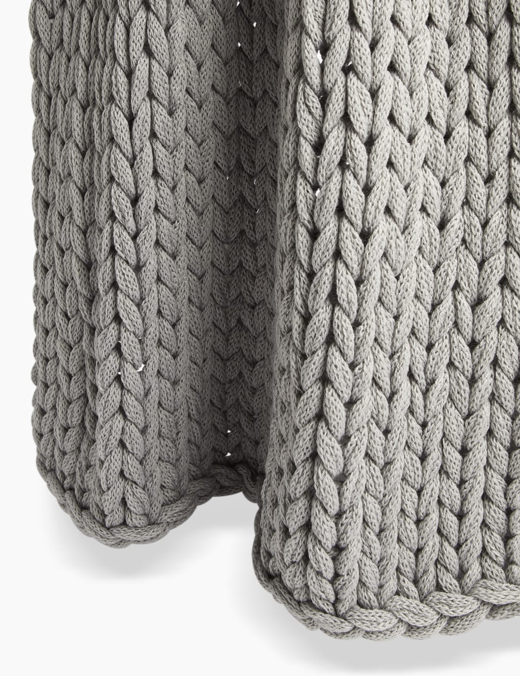 Chunky Knitted Throw 2 of 5