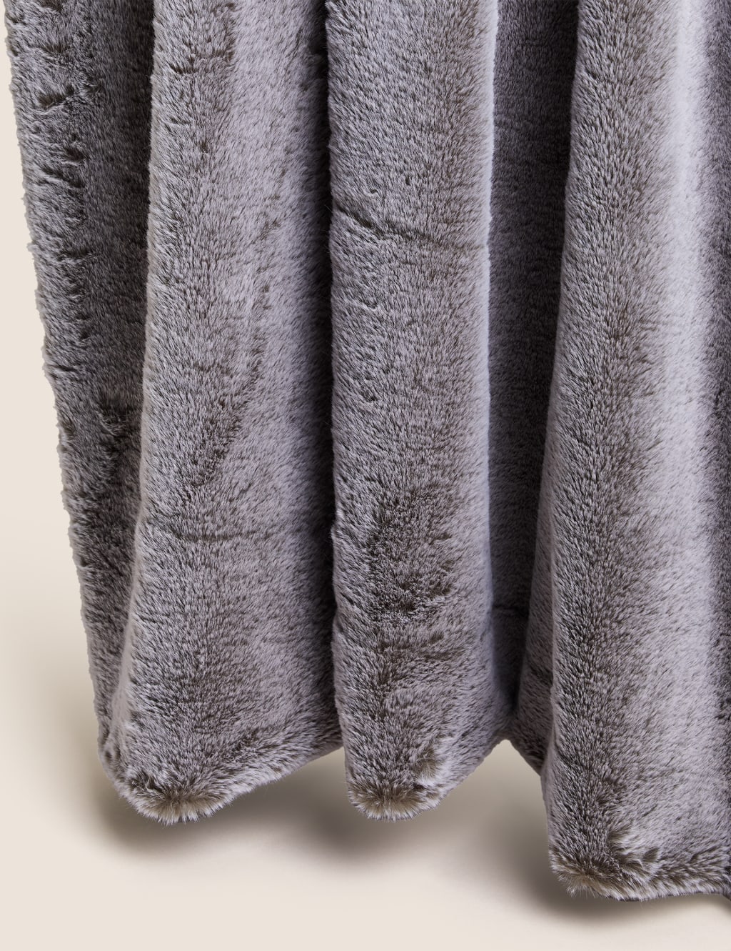 Tipped Faux Fur Throw 2 of 5