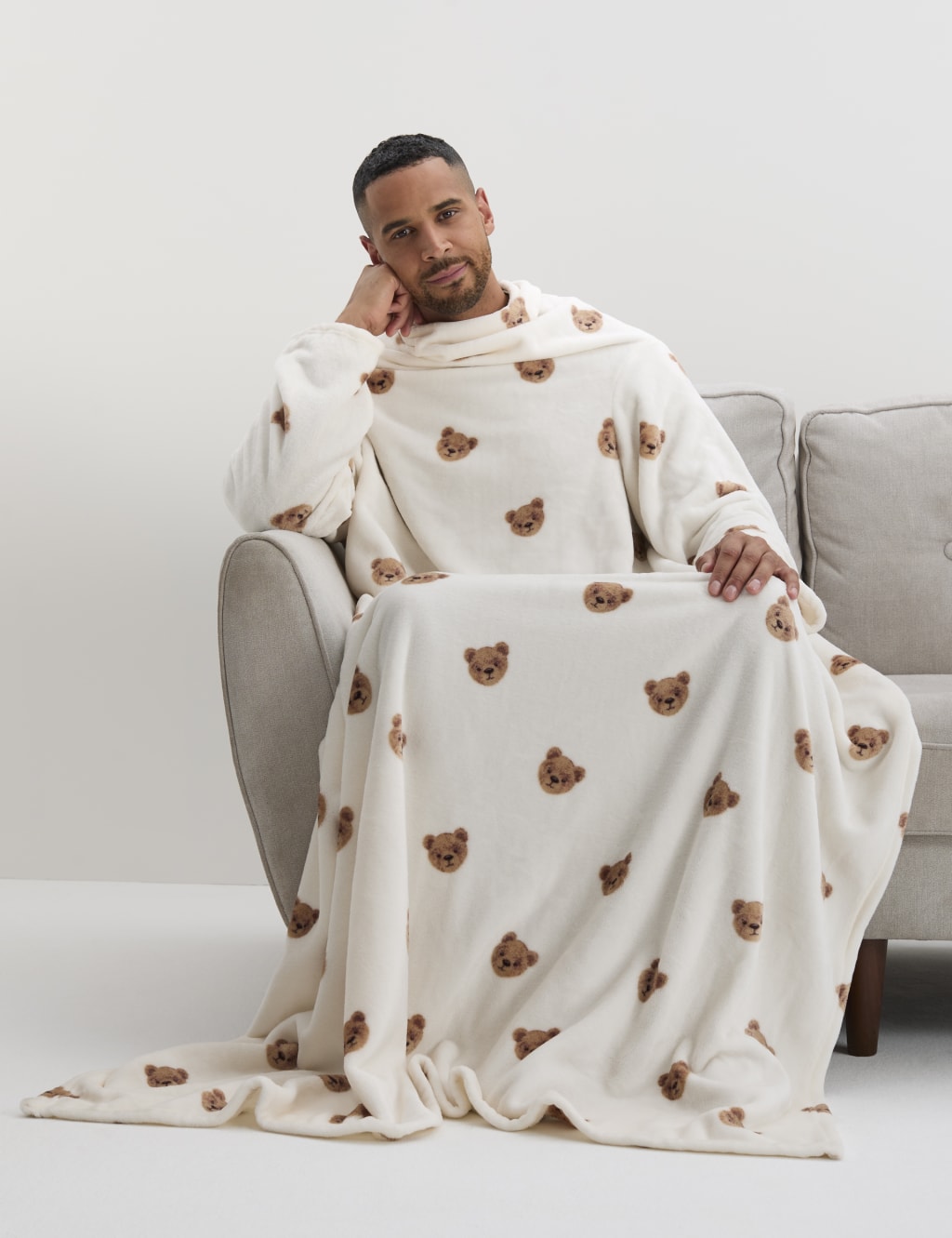 Spencer Bear Sleeved Blanket Spencer Bear M S