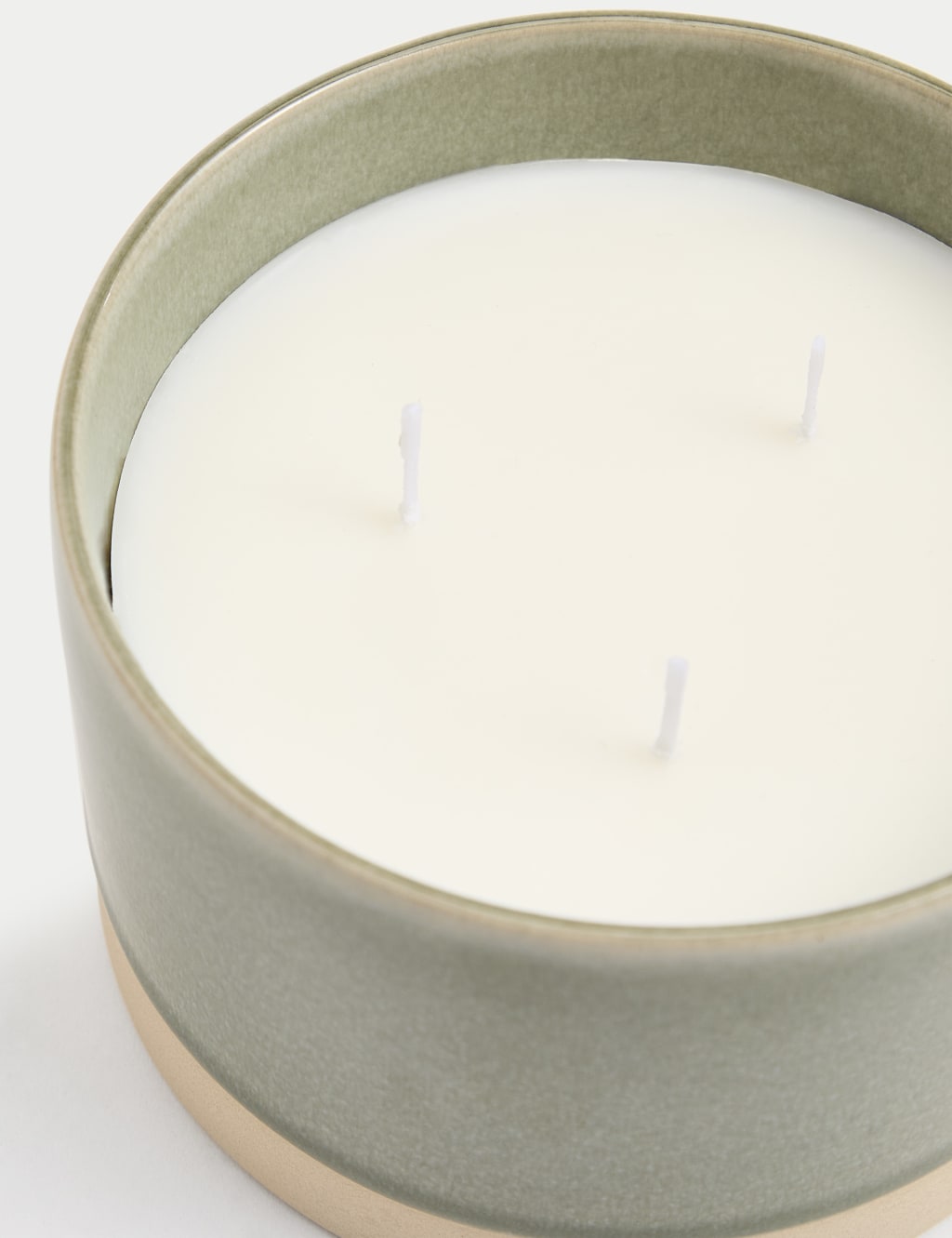 Fresh Vines 3 Wick Candle 2 of 4