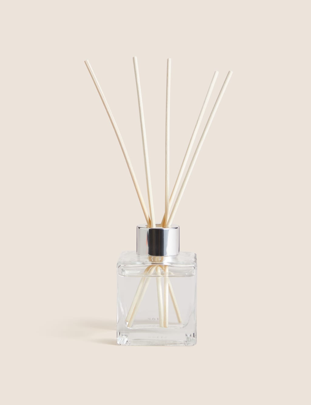 Fresh Linen 80ml Diffuser 2 of 3