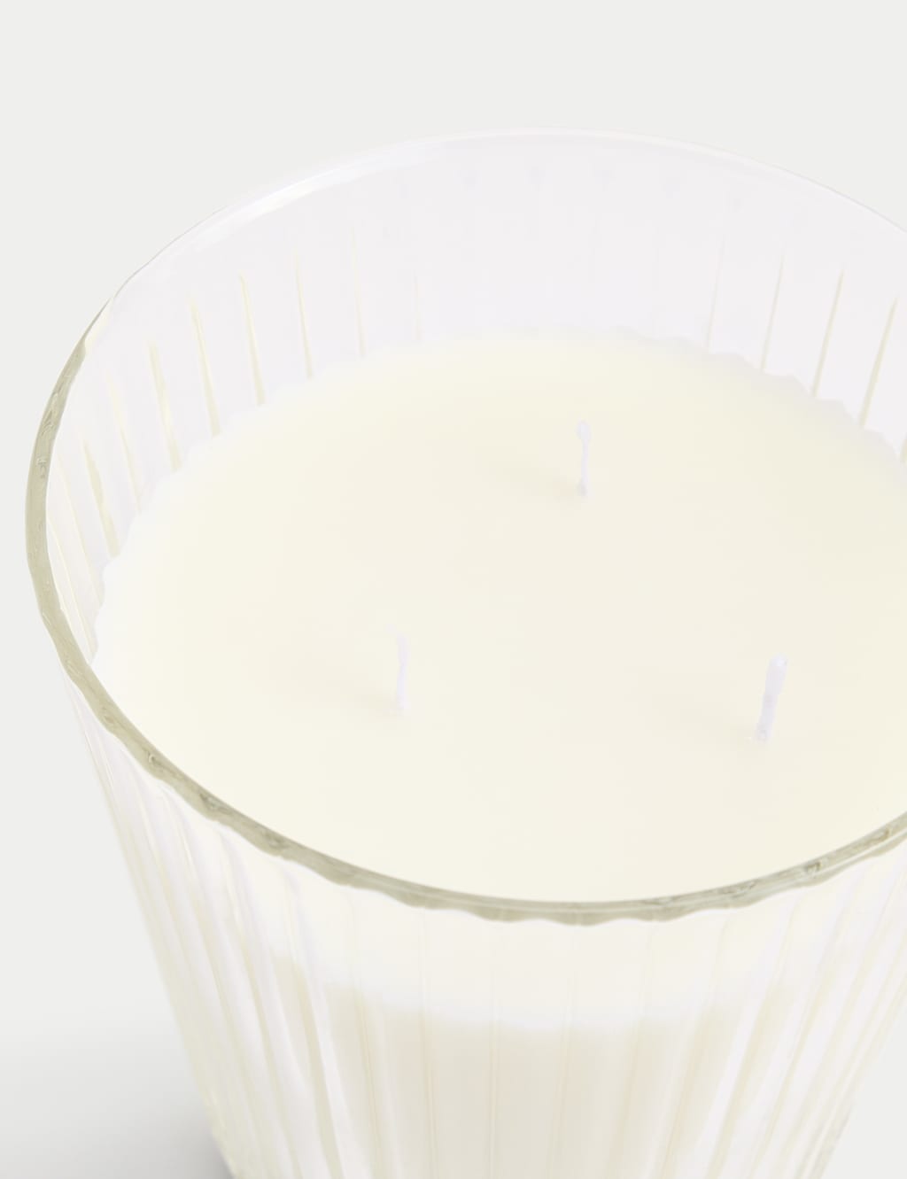 Blue Blossom 3 Wick Candle 2 of 4