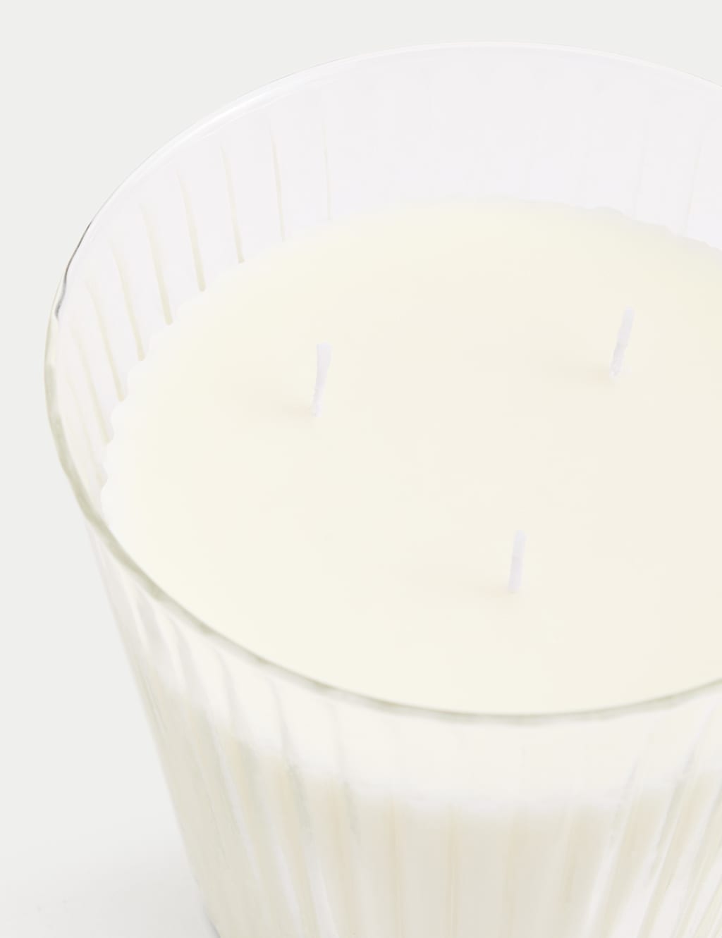 Velvet Iris 3 Wick Candle 2 of 3