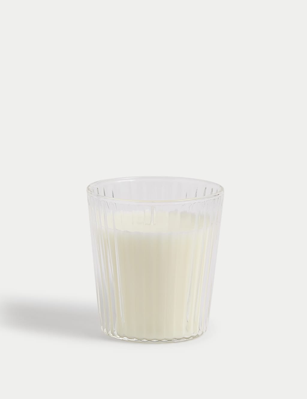 Garden Primrose Scented Candle 3 of 4
