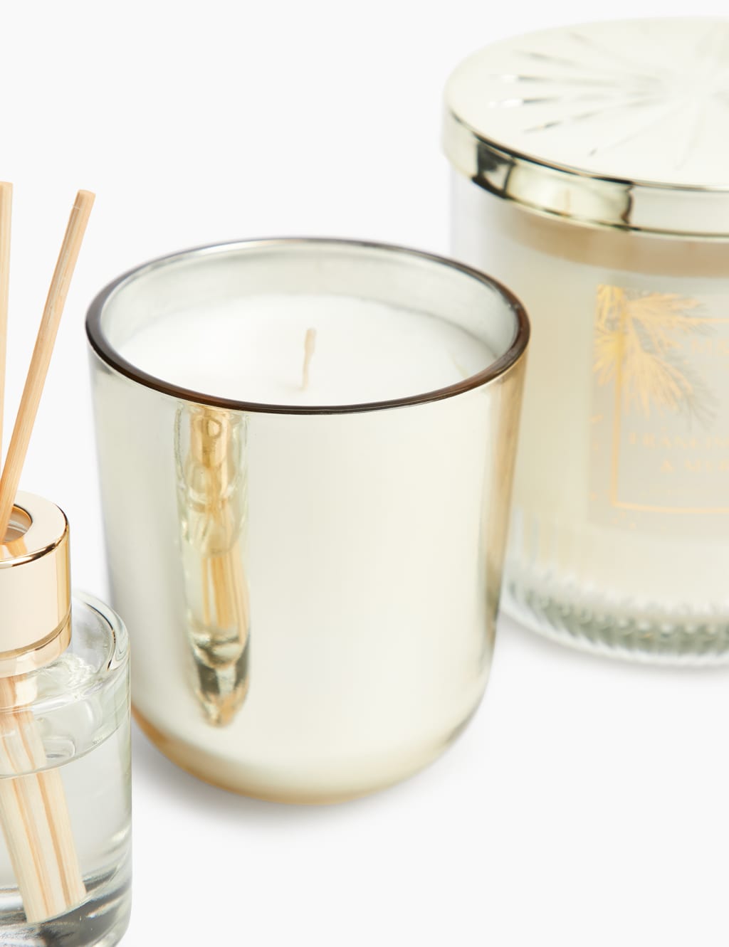 Frankincense & Myrrh Candle 2 of 5