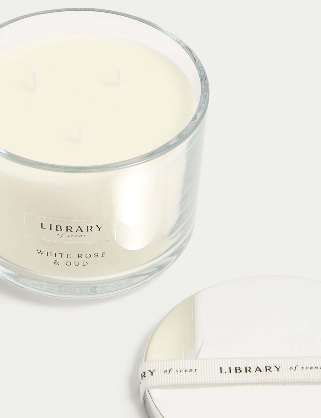 White Rose & Oud 3 Wick Candle 4 of 5