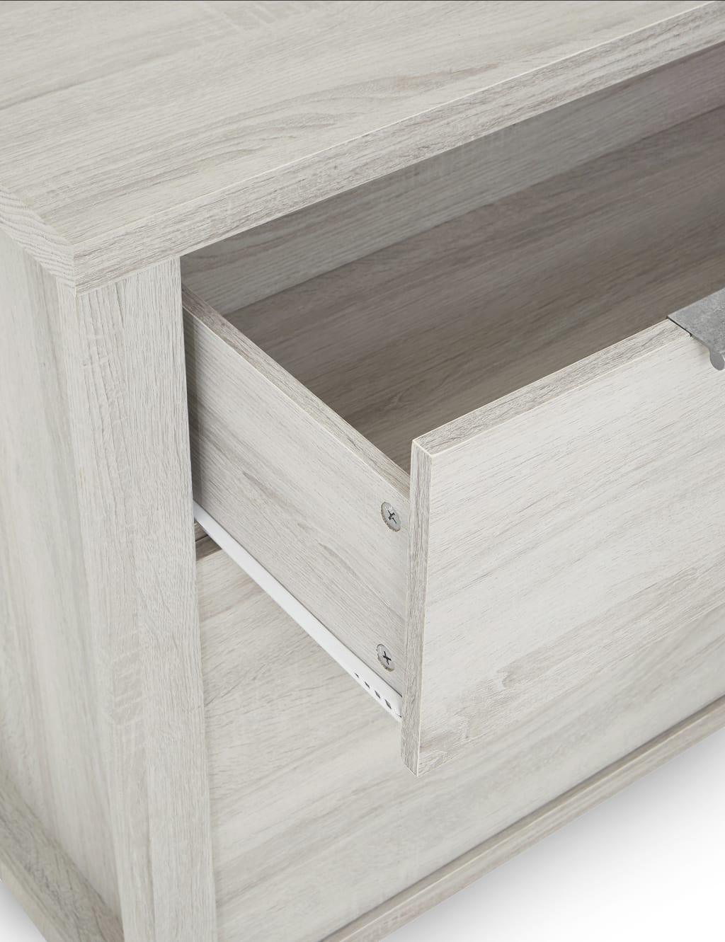 Arlo 3 Drawer Chest 5 of 10