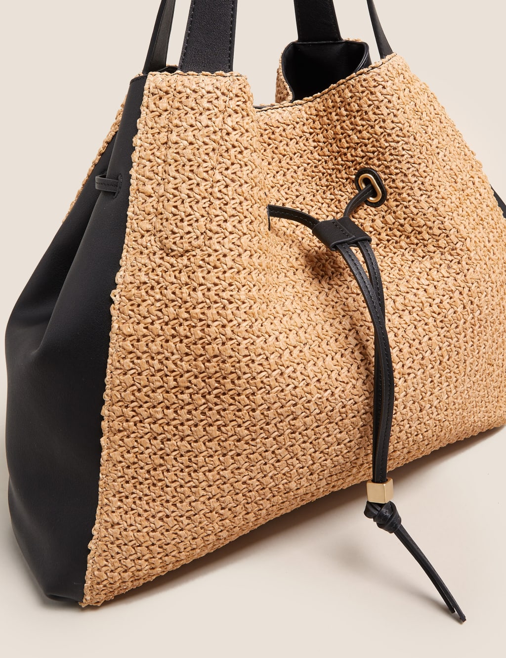 Drawstring Straw Tote Bag 3 of 6