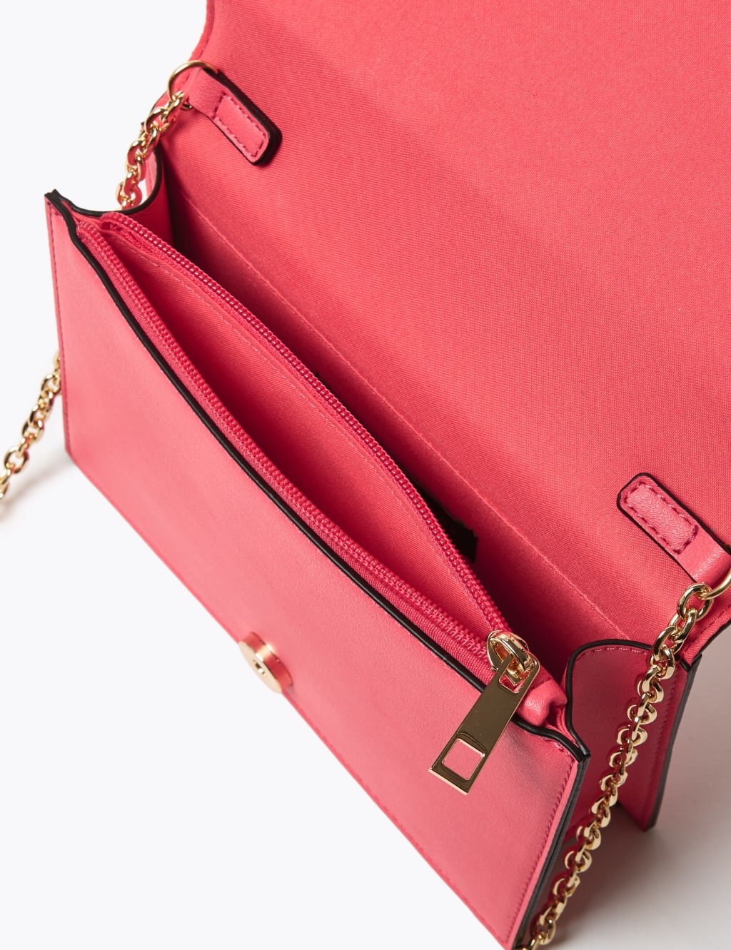 Marks and spencer vegan bags 2025