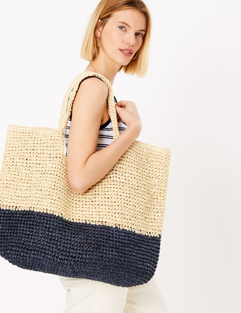 Straw Hobo Bag 1 of 6