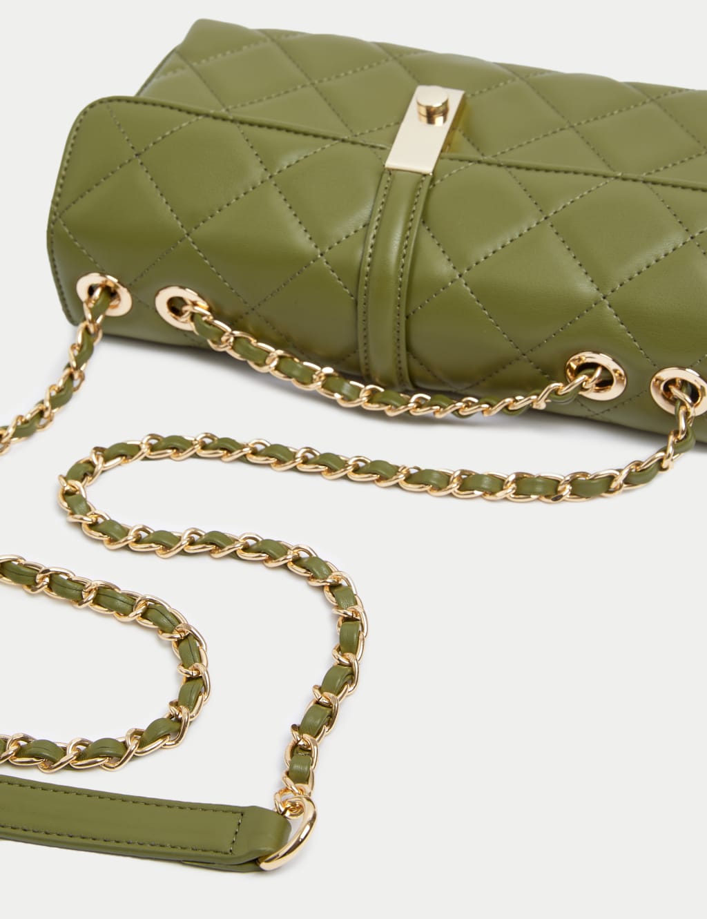 Chain body bag top
