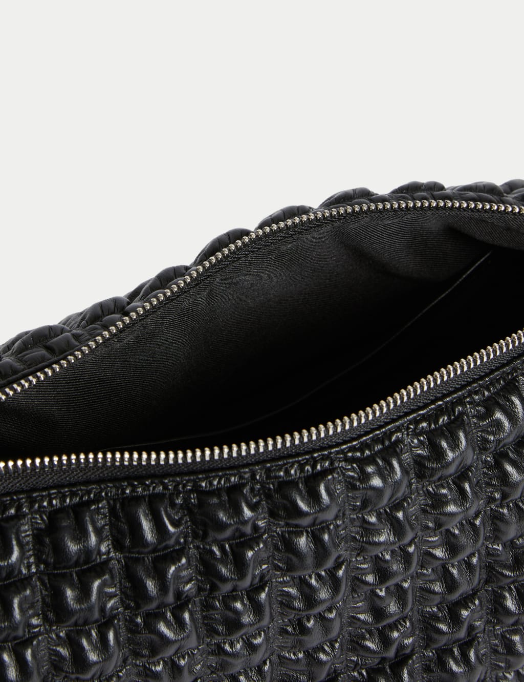 Quilted Cross Body Bag 5 of 6