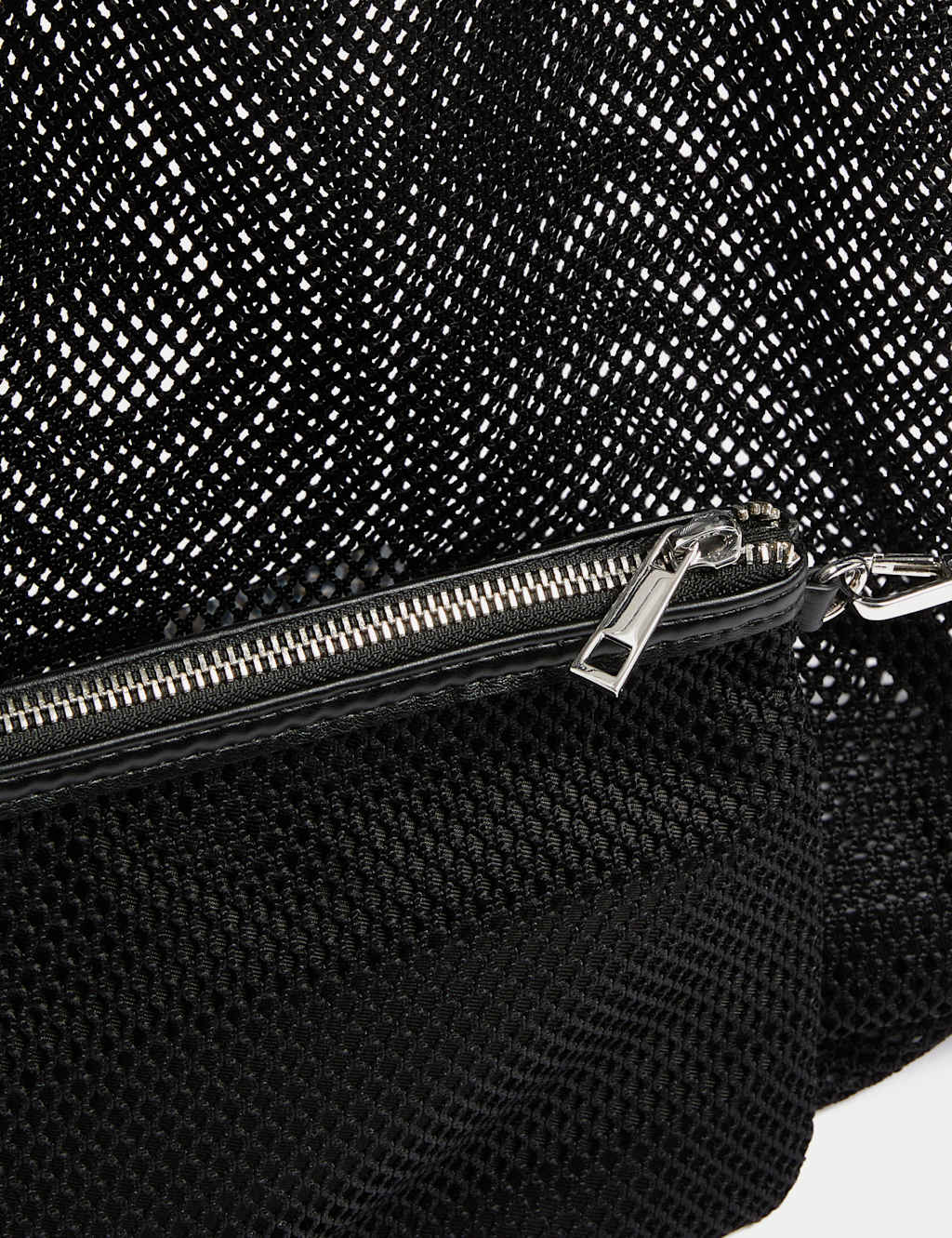 Mesh Tote Bag 4 of 4