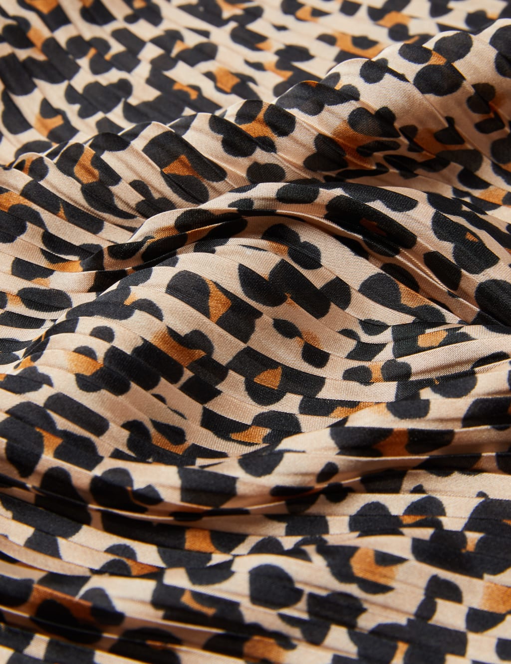 Pleated Animal Print Neckerchief 3 of 3
