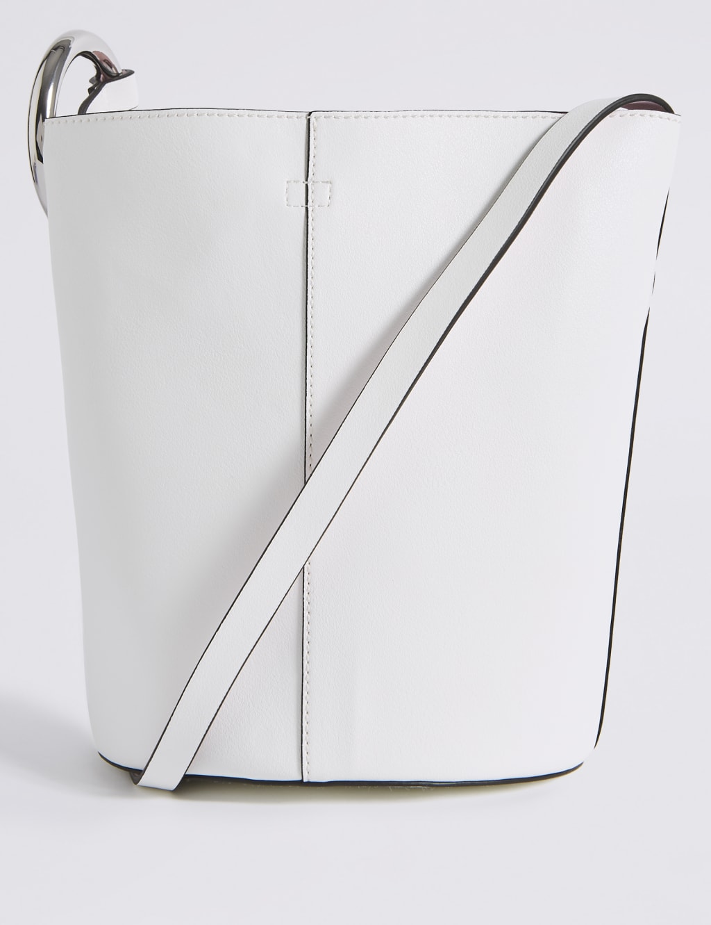 Ring Cross Body Bag 2 of 5