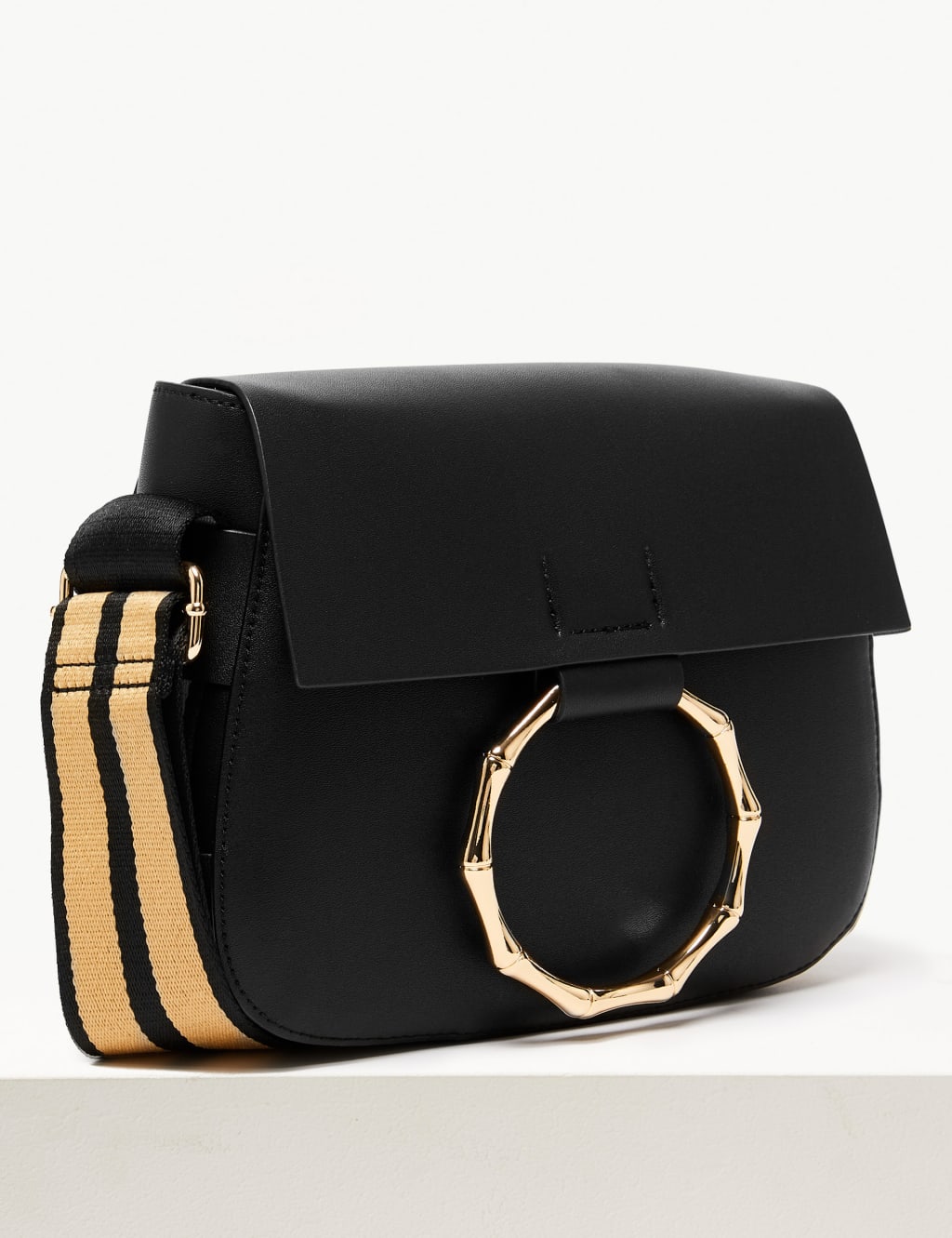 Cross Body Bag 3 of 6