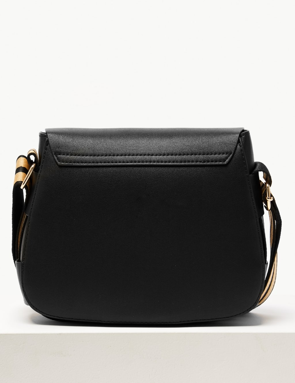 Cross Body Bag 4 of 6
