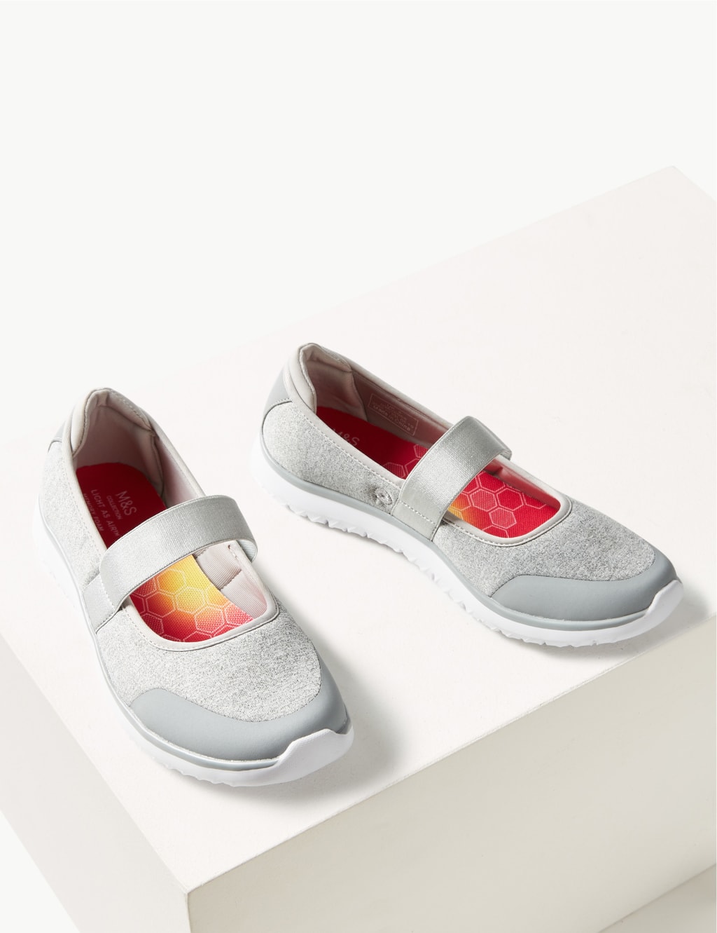 Slip-on Trainers 3 of 6