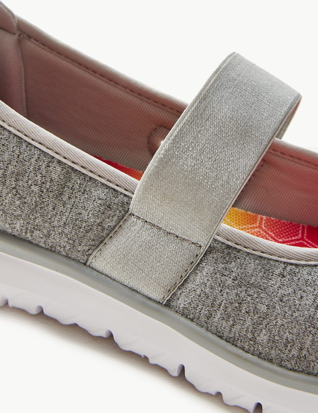 Slip-on Trainers 4 of 6
