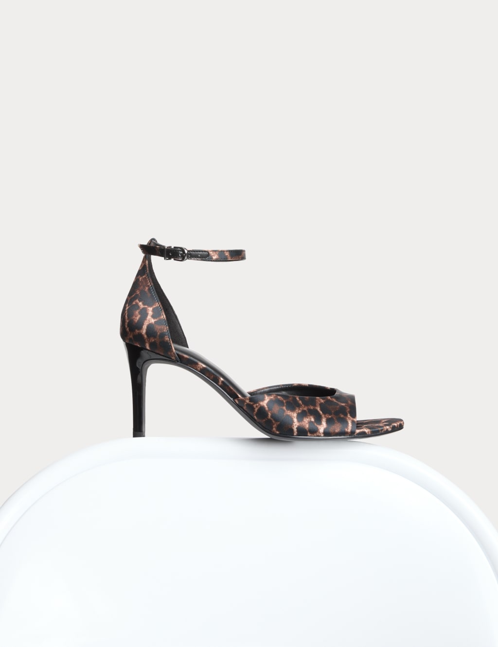 Closed toe open heel sandals store
