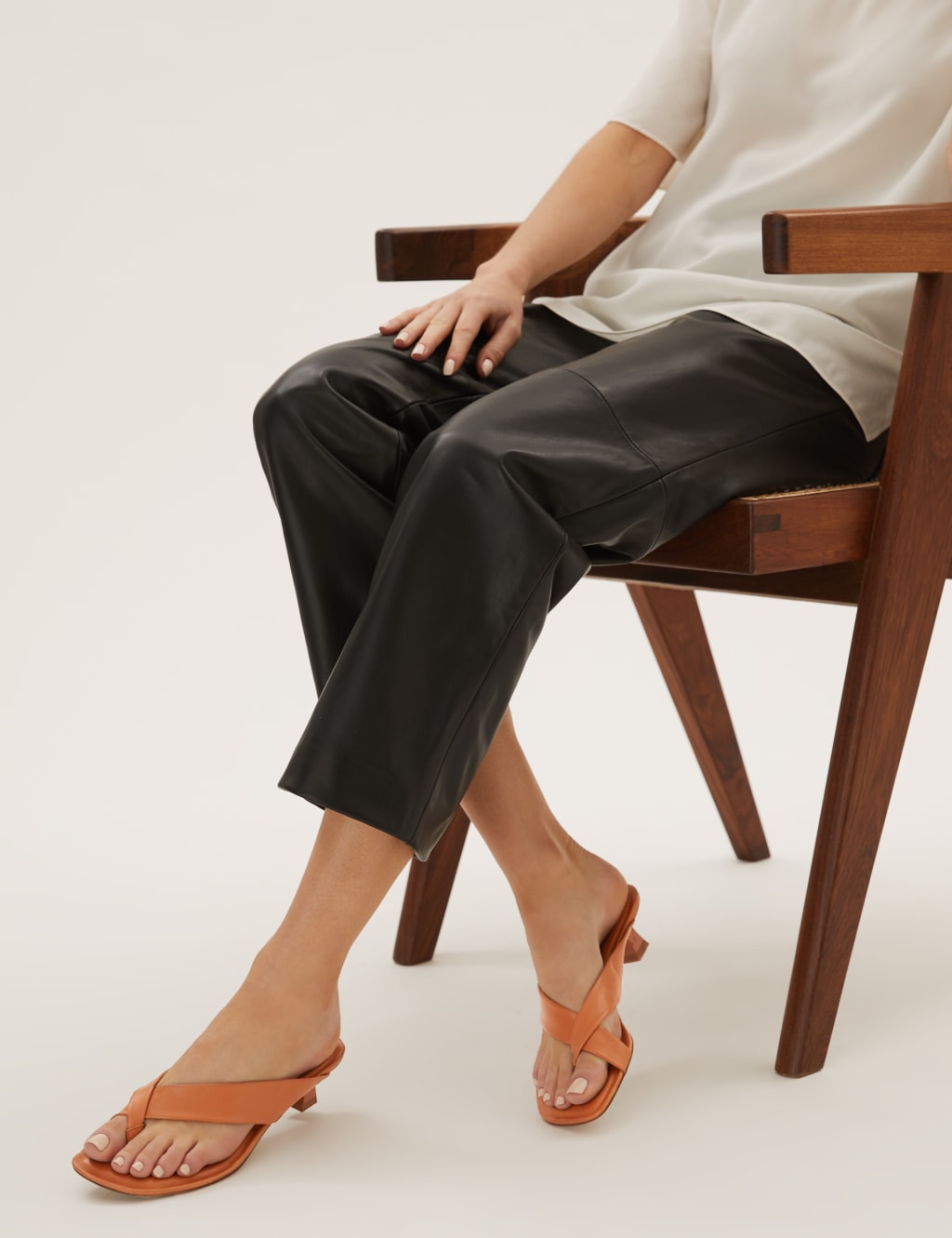 Kitten heel summer sandals online