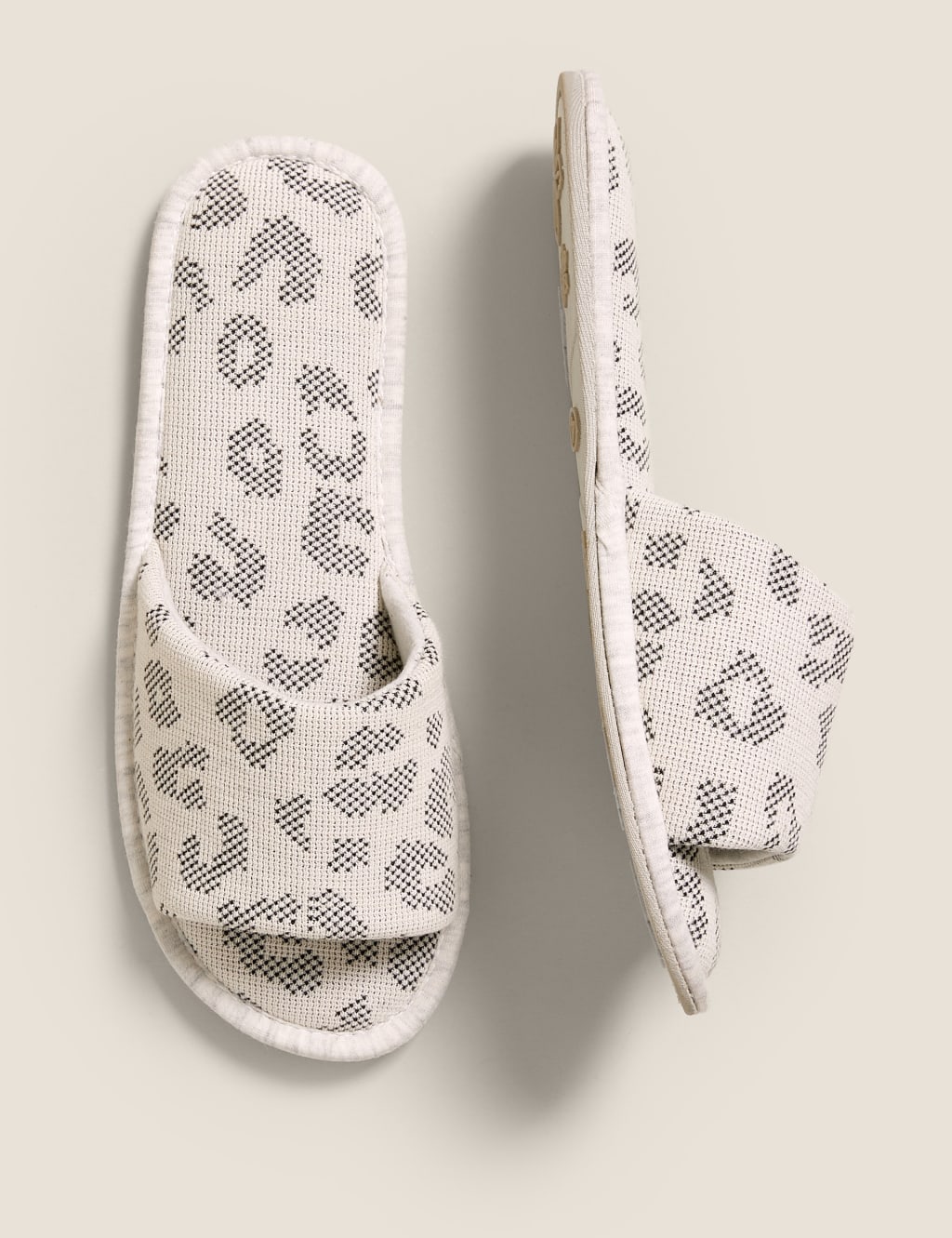 Open Toe Mule Slippers 3 of 5