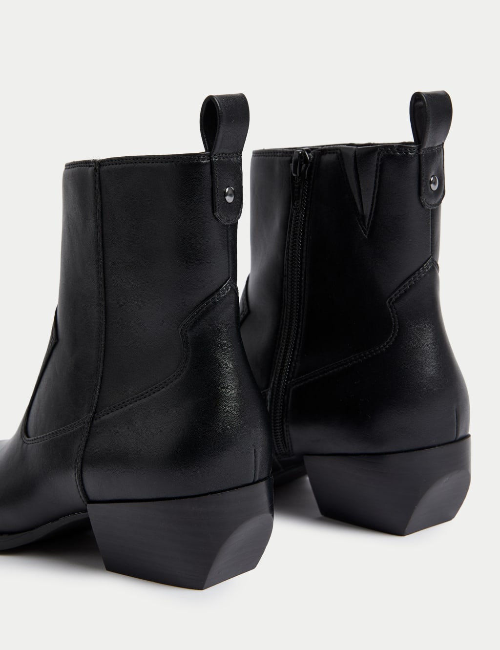 Stacked heel mens boots outlet