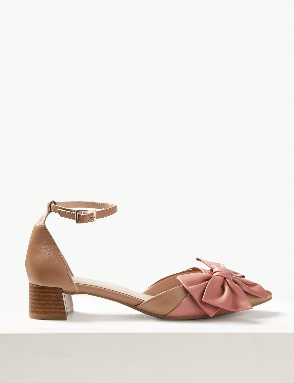 The fran bow court shoes deals