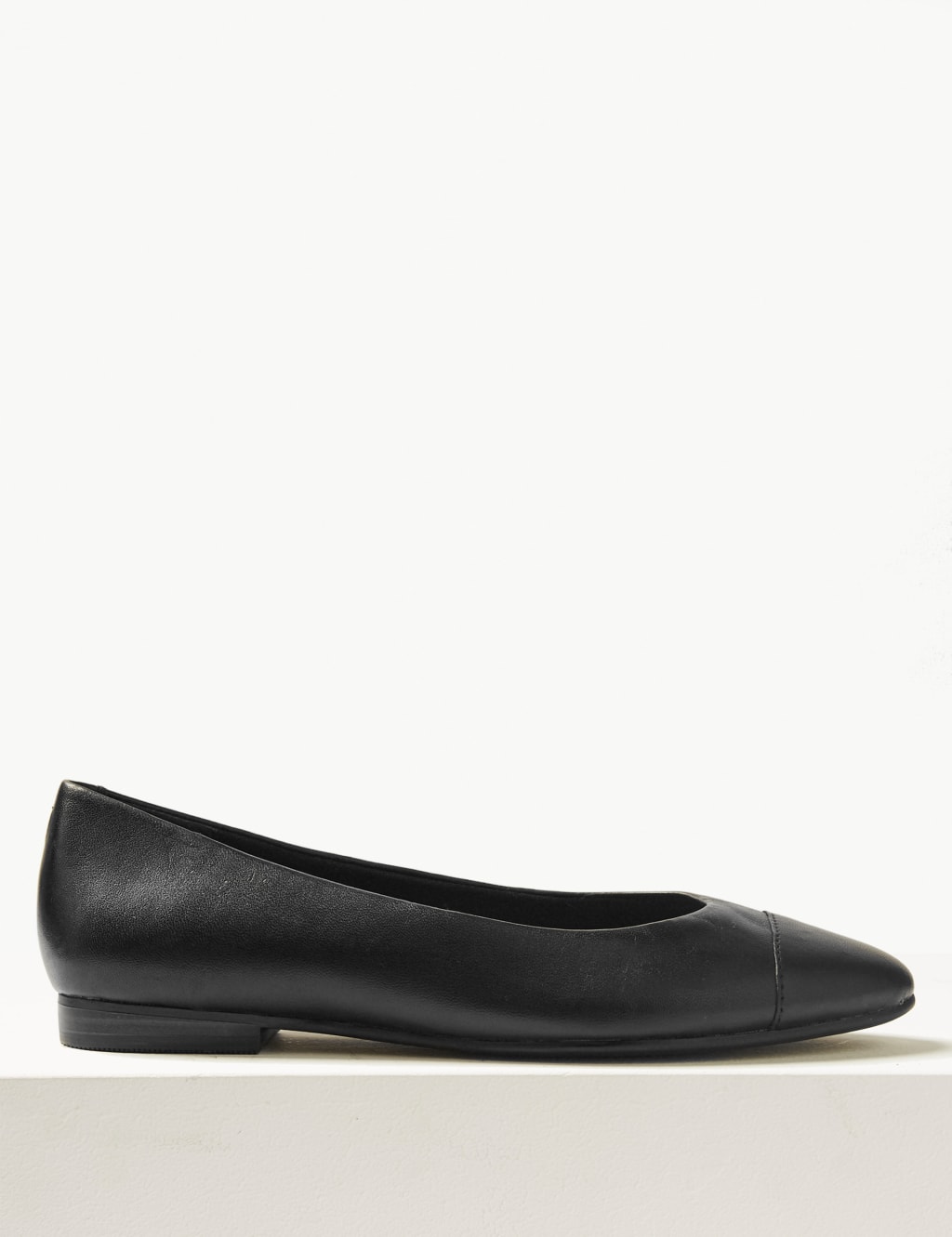 Leather Pumps 2 of 6