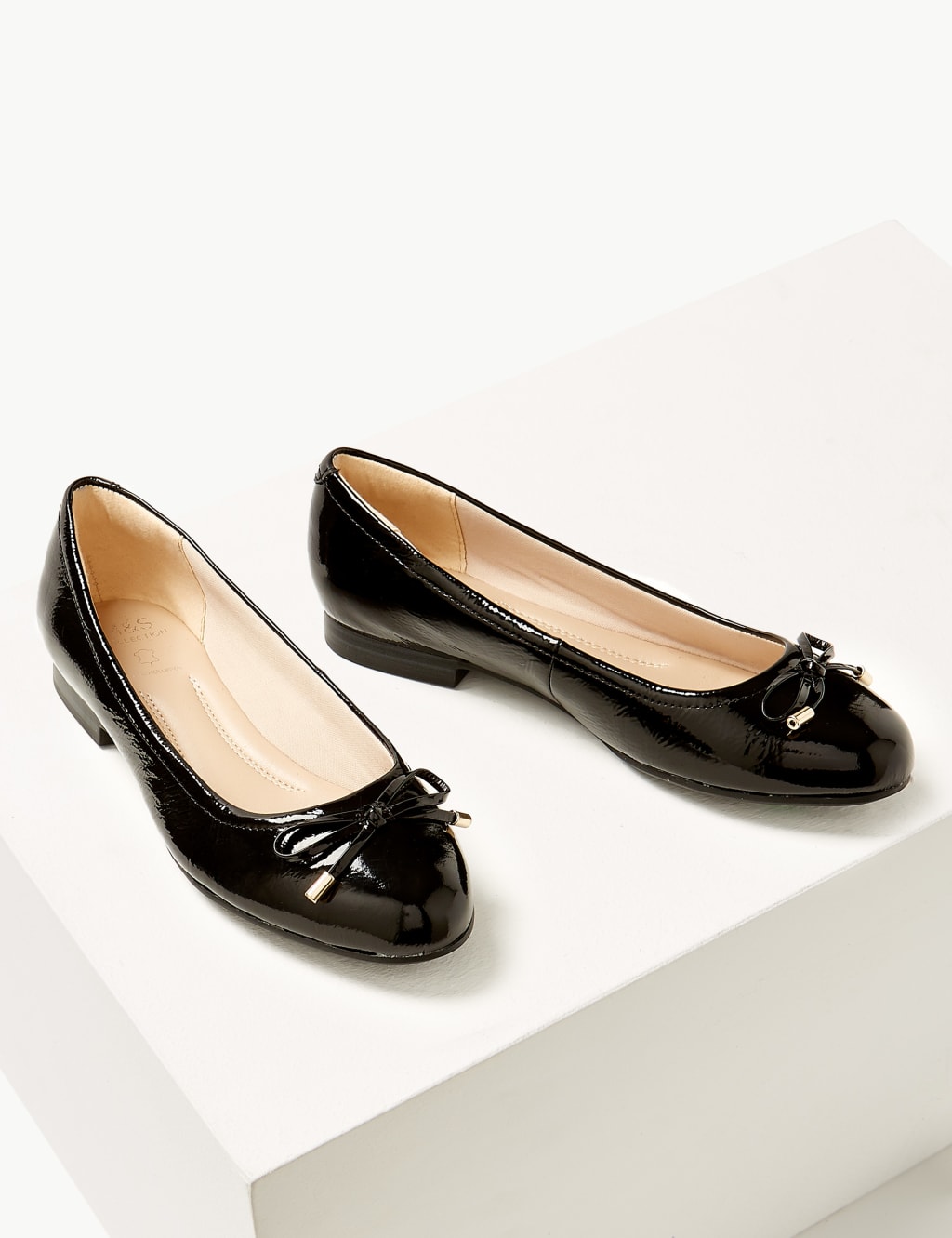 Leather Bow Pumps 3 of 5