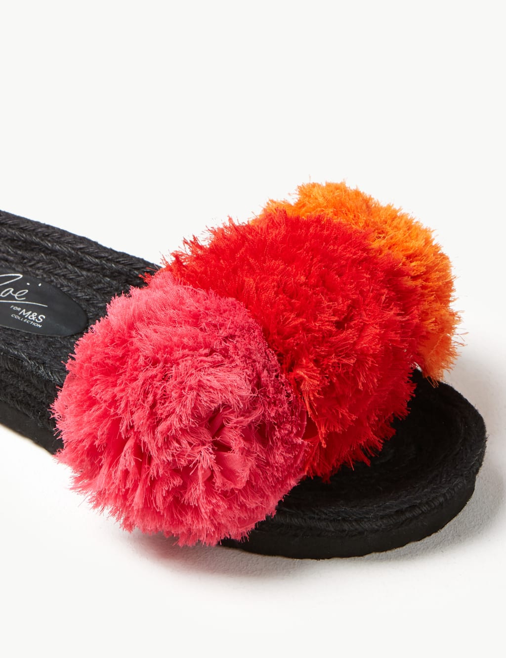 The Zoë Pom-Pom Sliders 4 of 6