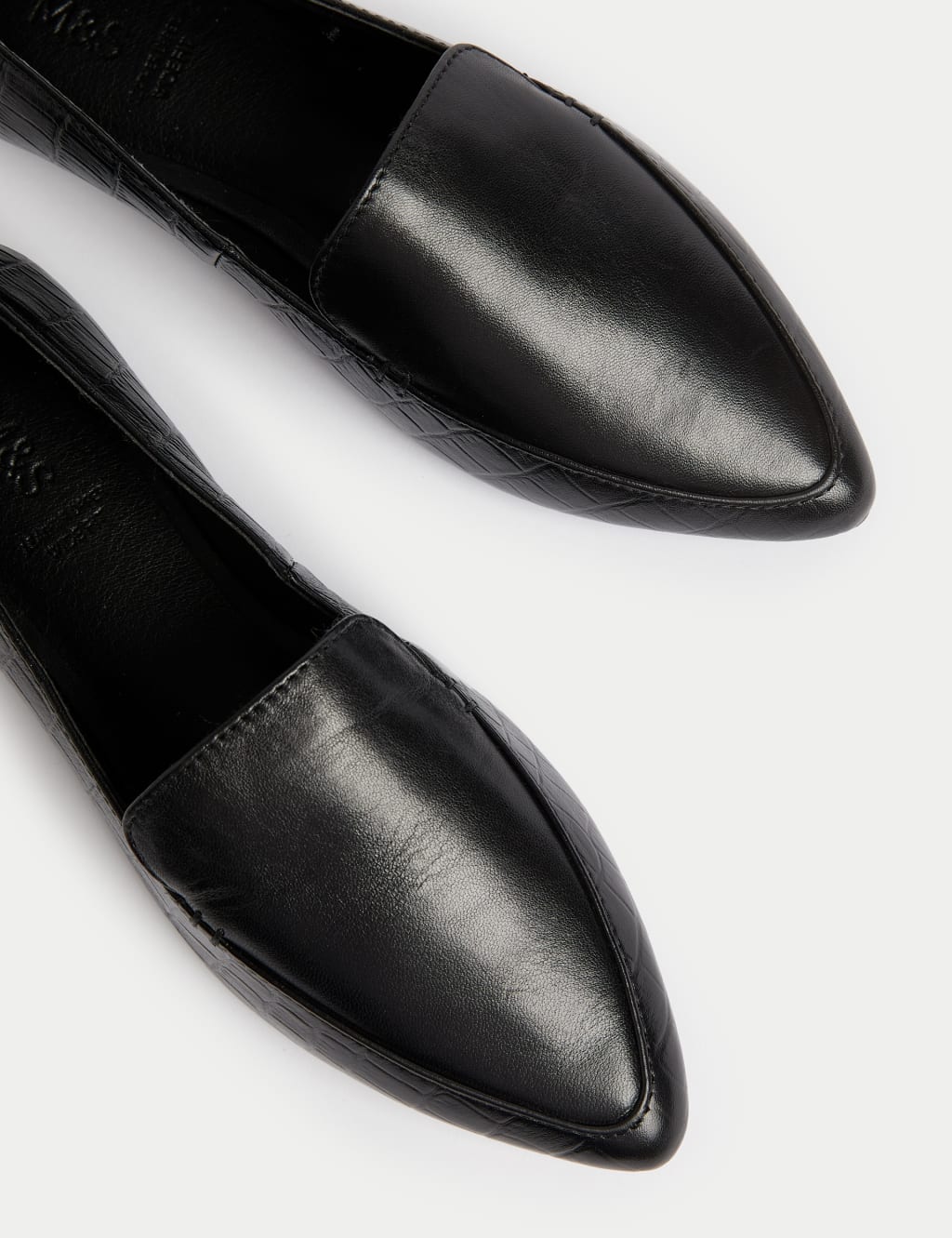 Wide fit pointed flats outlet