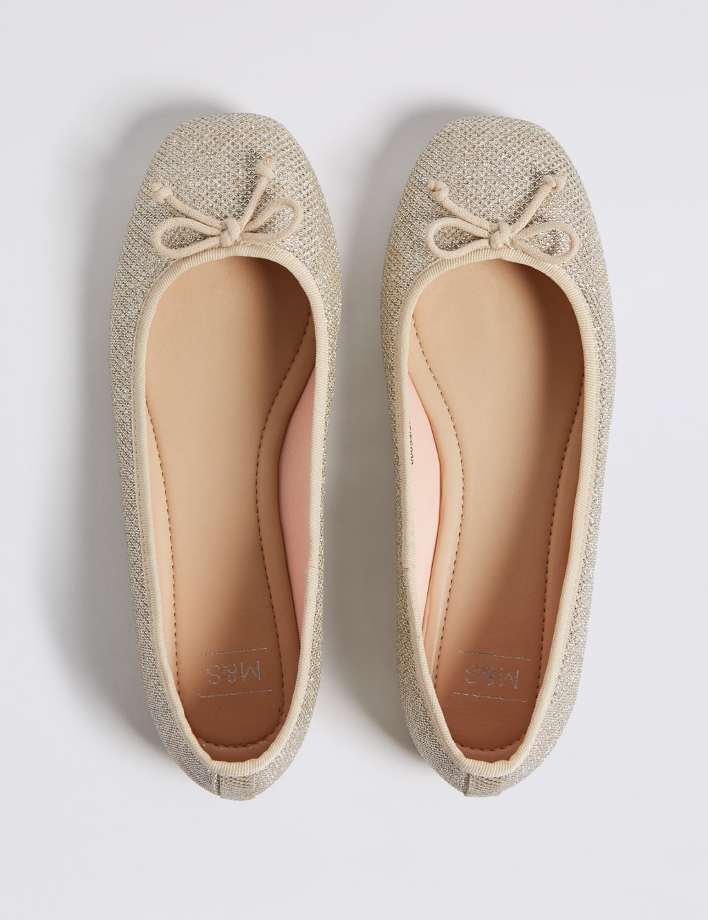 Bow Ballerina Pumps 4 of 6