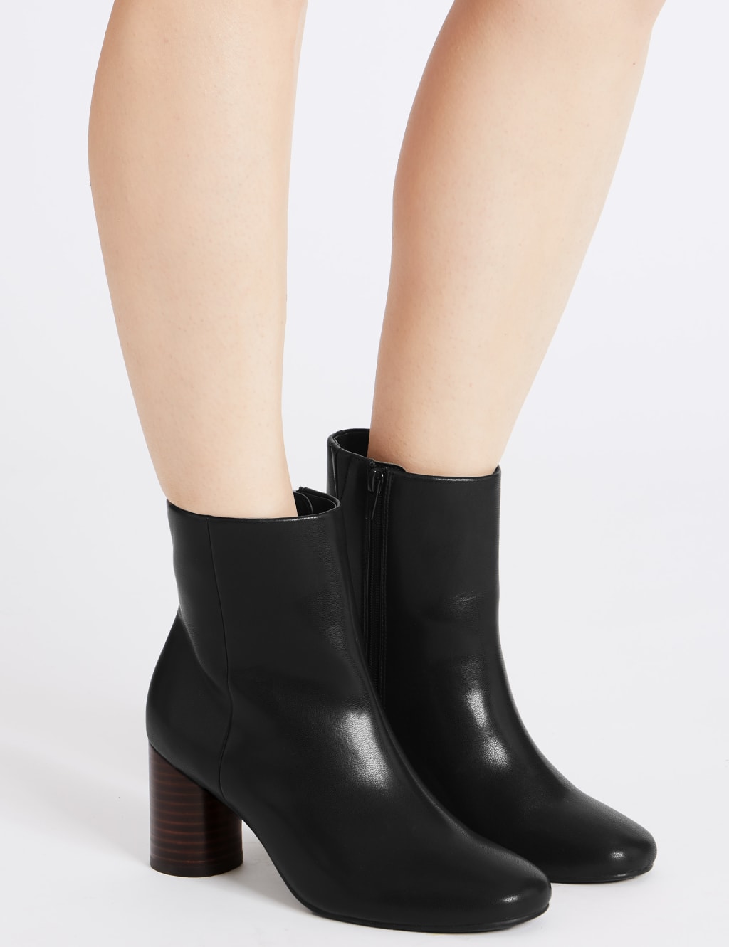 Round heel ankle boots deals
