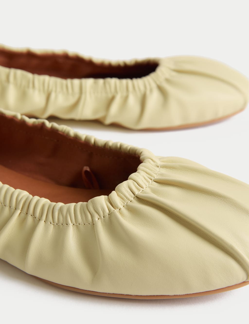 Ruched Slip On Ballet Pumps 3 of 3