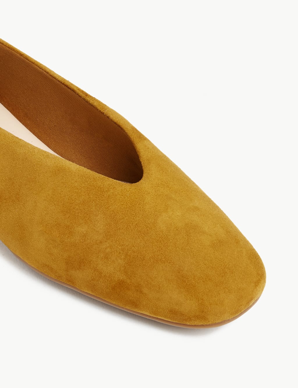 Suede ballerina high pumps 2025