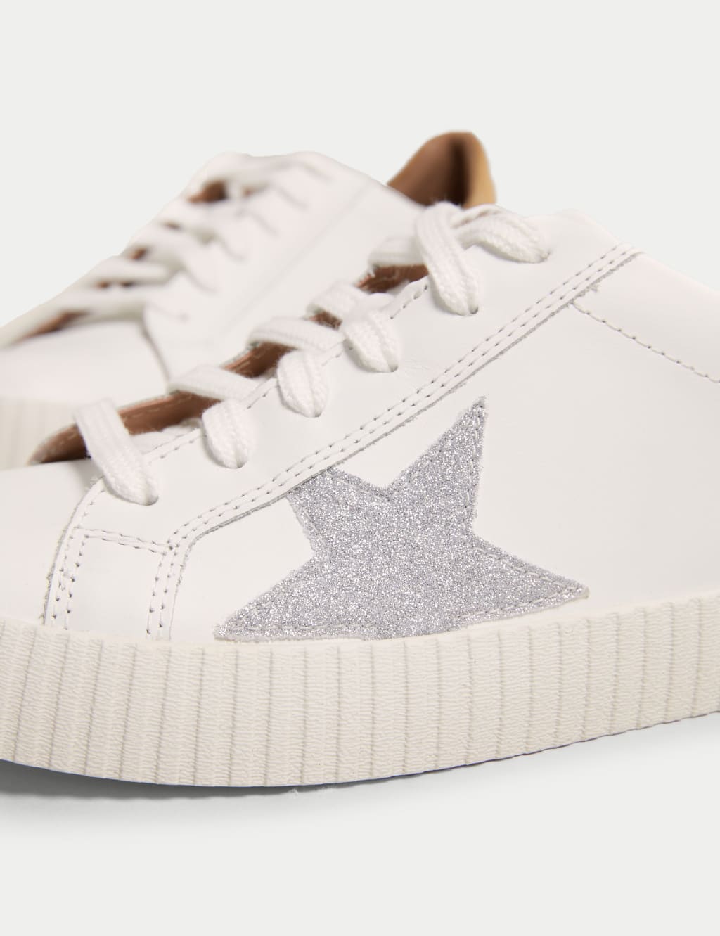M&s star trainers online