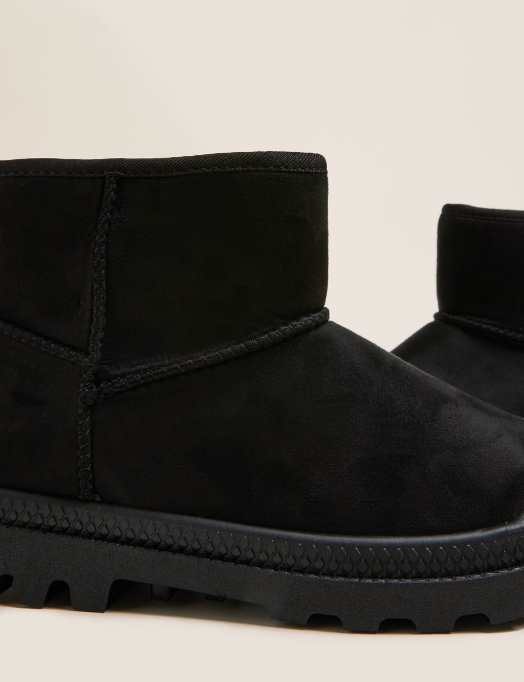 Toe Cap Pull On Ankle Boots 3 of 4