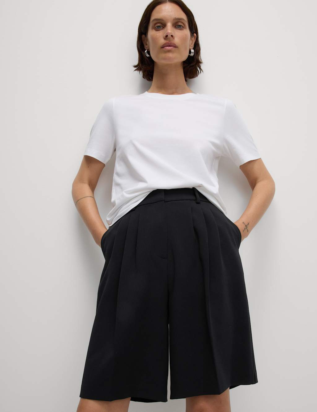 High Waisted Pleat Front Bermuda Shorts 3 of 7