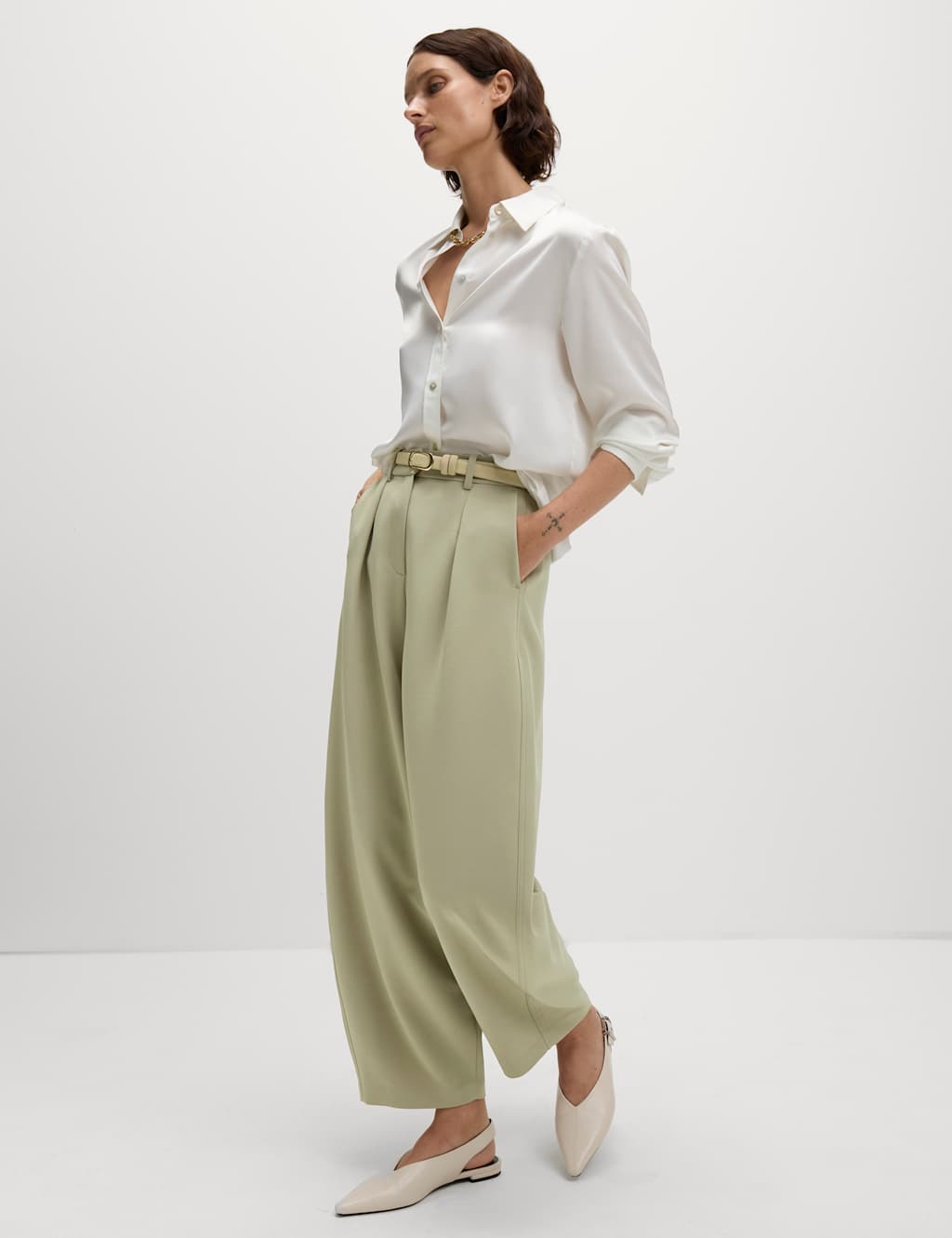 Tailored Pleat Front Barrel Leg Trousers 6 of 7